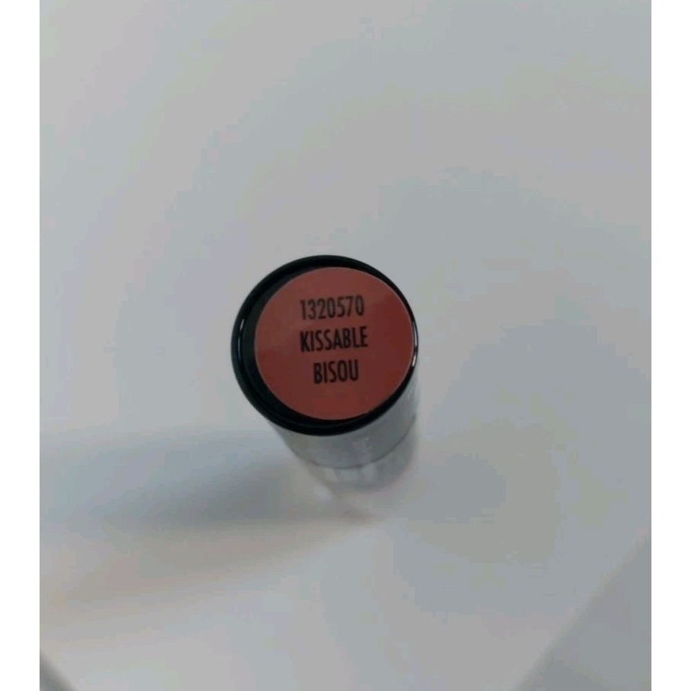 Black Radiance‎ Lip Balm, 1320570 Kissable, 0.12 oz (3.4 g) *NEW* - Picture 2 of 3